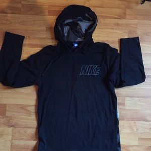 Nike pullover